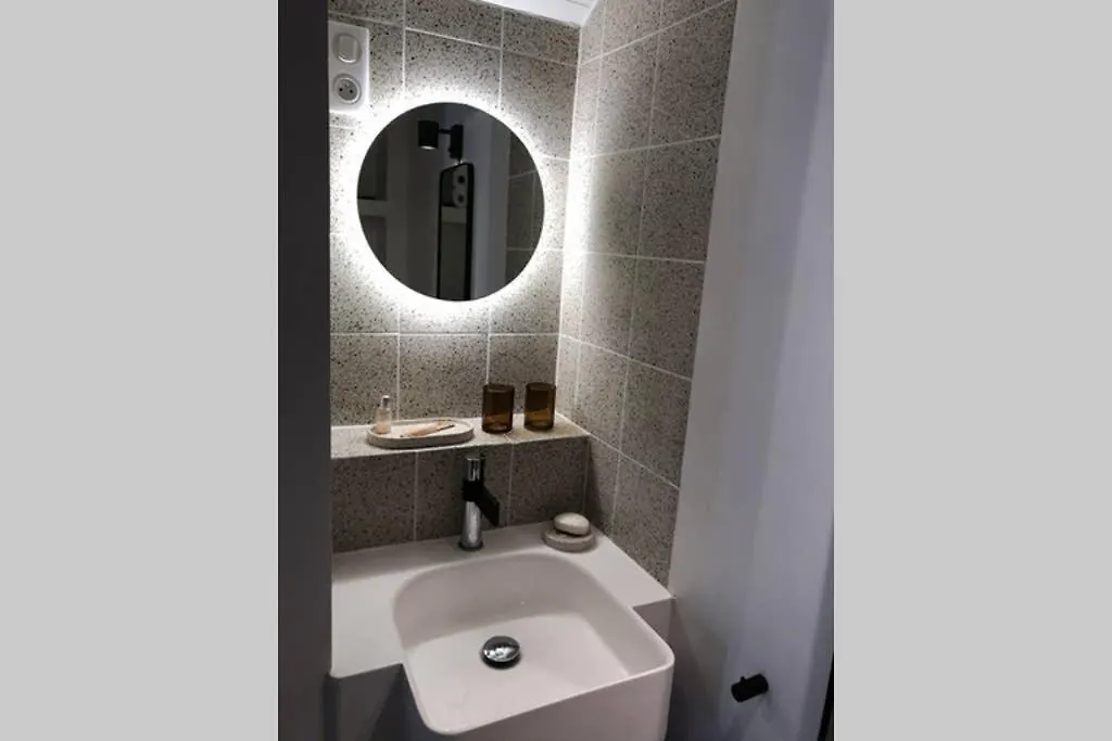 Appartement Attique Saint Pierre - Dans le ciel des teinturiers à Avignon